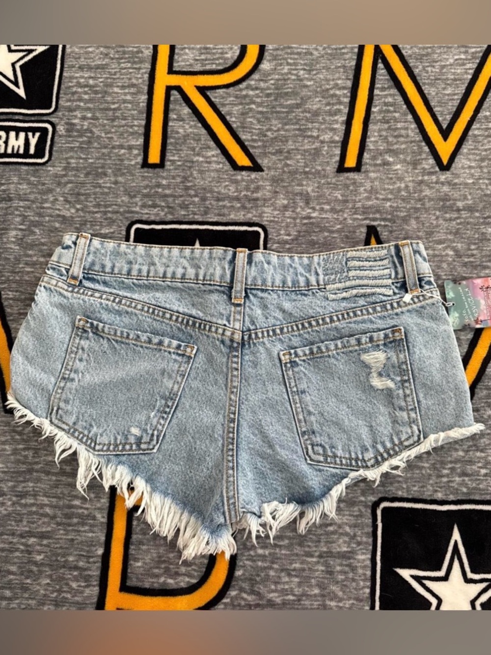 Light Blue Denim Frayed Hem Women’s Shorts